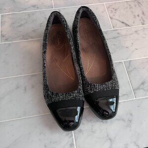 CLARKS flats, 7M, black/gray